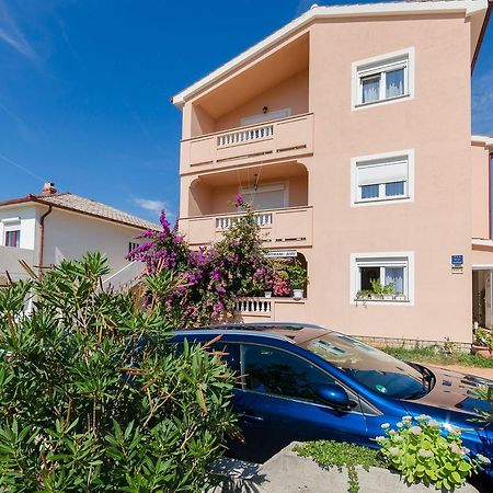 Apartments Jasmin Barbat na Rabu Exterior photo