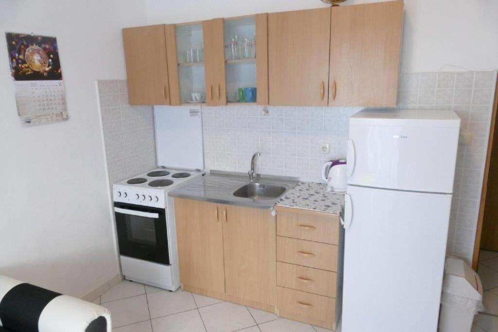 Apartments Jasmin Barbat na Rabu Exterior photo