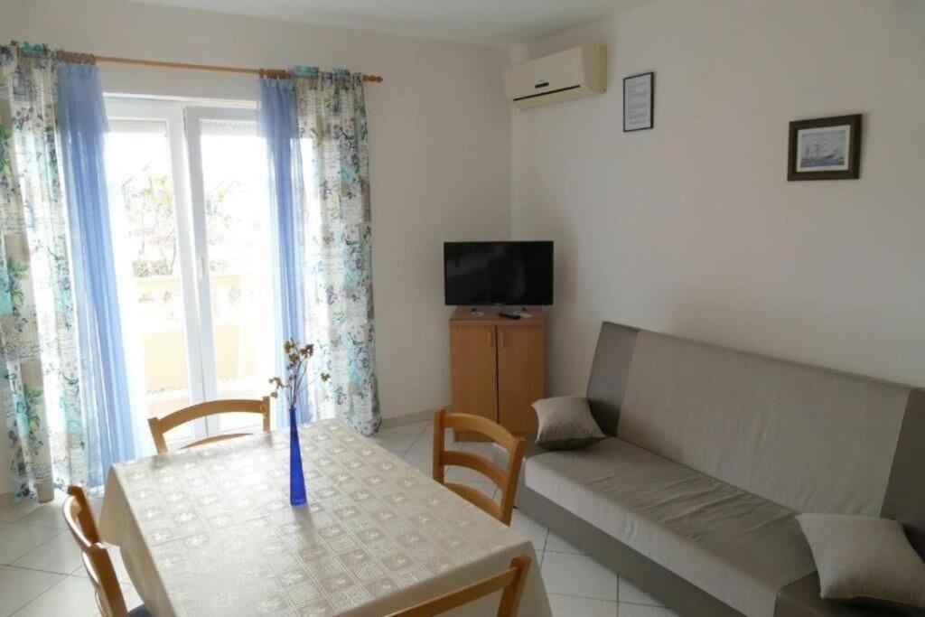 Apartments Jasmin Barbat na Rabu Exterior photo
