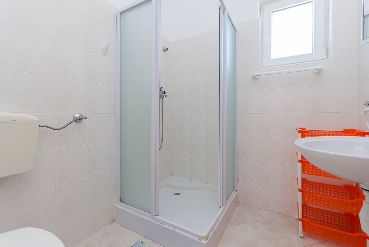 Apartments Jasmin Barbat na Rabu Exterior photo