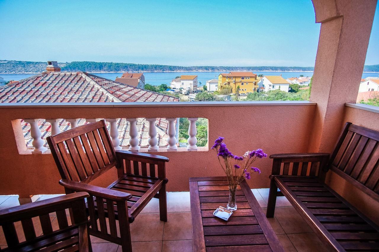 Apartments Jasmin Barbat na Rabu Exterior photo