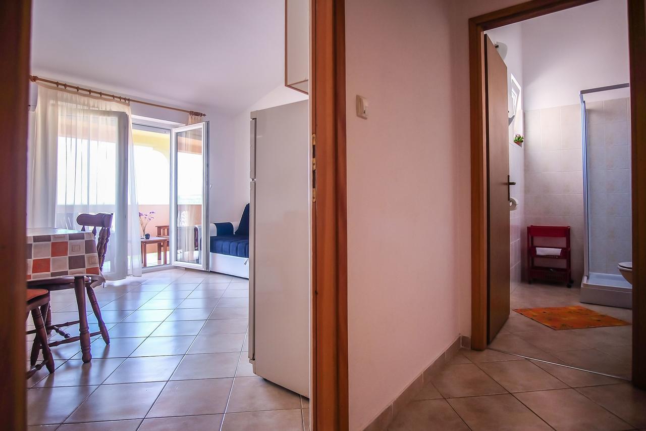 Apartments Jasmin Barbat na Rabu Exterior photo